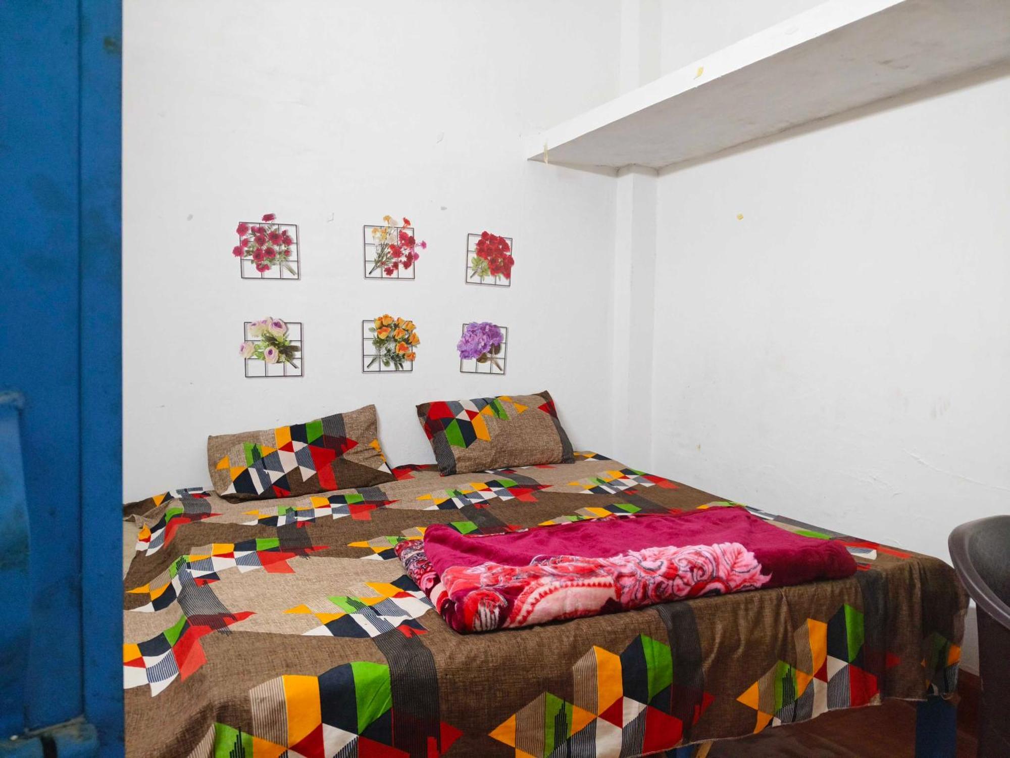 Hotel O Dheeraj Residency Bela Pratapgarh Ngoại thất bức ảnh